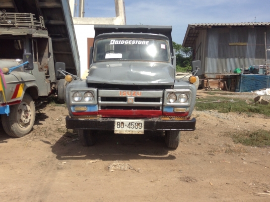 6 ล้อดั้ม izuzu  สภาพพร้อมใช้งาน