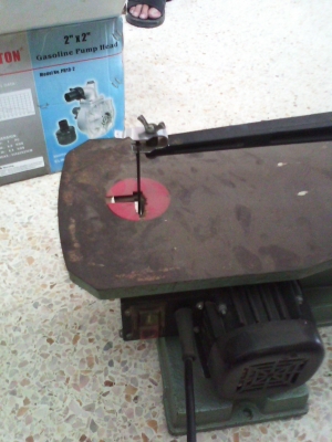 เลื่อยฉลุไม้ขนาดรับไม้ได้ด้านในถึง16นิ้วเครื่องทำงานได้ดีเสียงไม่ดัง