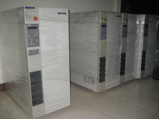 ขายเครื่องสำรองไฟ(UPS)ขนาด 5 KVA ครับ