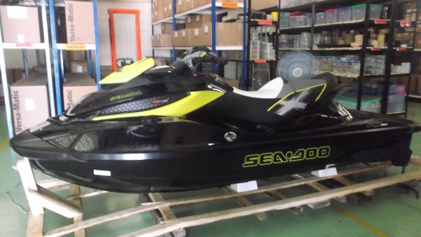 ขาย Brand new 2012 SEADOO RXT-X 260 ขาย Brand new 2012 SEADOO RXT-X 260