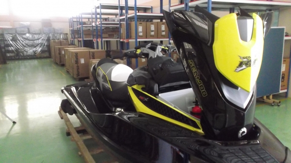 ขาย Brand new 2012 SEADOO RXT-X 260 ขาย Brand new 2012 SEADOO RXT-X 260