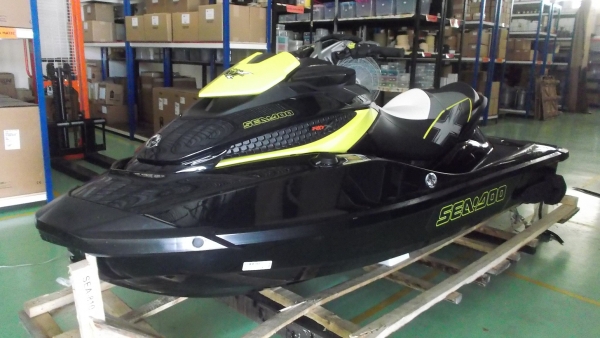 ขาย Brand new 2012 SEADOO RXT-X 260 ขาย Brand new 2012 SEADOO RXT-X 260