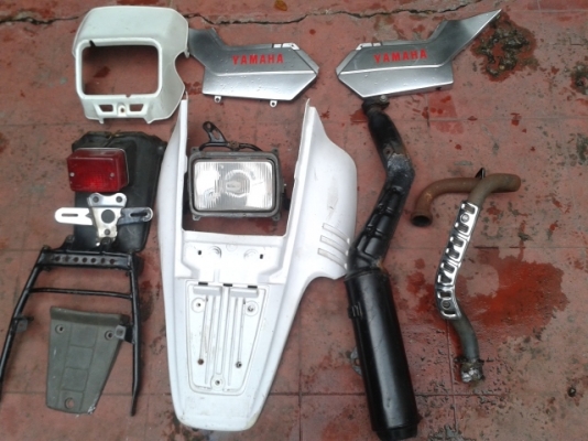 ขาย Yamaha TW 200 สวยๆ ( มีของเดิมแถมให้ครบคัน ) คับผมราคาต่อกันได้คับ ขาย Yamaha TW 200 สวยๆ ( มีของเดิมแถมให้ครบคัน ) คับผมราคาต่อกันได้คับ