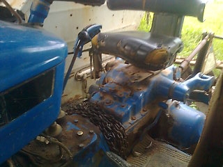 ขายรถไถ FORD 6610 เพลาเดี่ยว เอกสารอินวอย 7 จาน 3 จาน เลขตัวถัง B356071 เลขเครื่องยนต์ F418334 4 สูบ 75 แรงม้า ราคา 400000