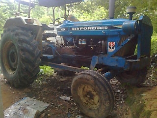 ขายรถไถ FORD 6610 เพลาเดี่ยว เอกสารอินวอย 7 จาน 3 จาน เลขตัวถัง B356071 เลขเครื่องยนต์ F418334 4 สูบ 75 แรงม้า ราคา 400000