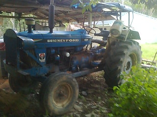 ขายรถไถ FORD 6610 เพลาเดี่ยว เอกสารอินวอย 7 จาน 3 จาน เลขตัวถัง B356071 เลขเครื่องยนต์ F418334 4 สูบ 75 แรงม้า ราคา 400000