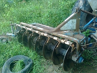 ขายรถไถ FORD 6610 เพลาเดี่ยว เอกสารอินวอย 7 จาน 3 จาน เลขตัวถัง B356071 เลขเครื่องยนต์ F418334 4 สูบ 75 แรงม้า ราคา 400000