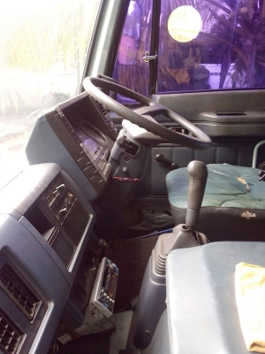 รถอิซูซุ 6 ล้อดั้ม FTR 195 แรงม้า  สนใจติดต่อ 081 - 6079515