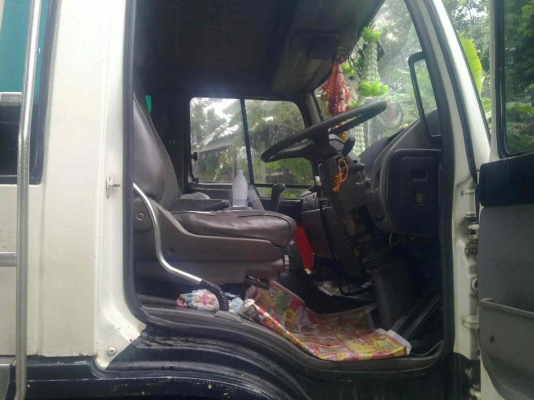 รถฮีโน่ 10 ล้อ รั้ว FL1M 220 แรงม้า สนใจติดต่อ 081 - 6079515 รถฮีโน่ 10 ล้อ รั้ว FL1M 220 แรงม้า สนใจติดต่อ 081 - 6079515