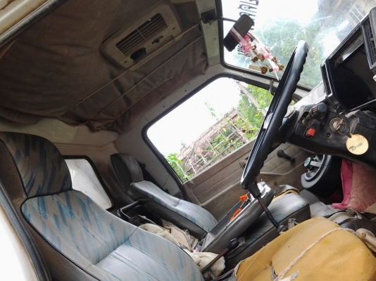 Isuzu NRR175 ดั้ม Fหน้าFหลัง เพาเวอร์ ยาง825