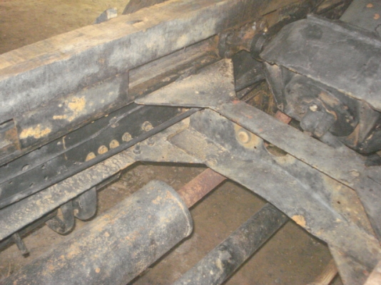 ขาย ISUZU NKR 88 แรงม้า รถห้างแท้สภาพสวยครับ ดั๊มเกษตรครับ