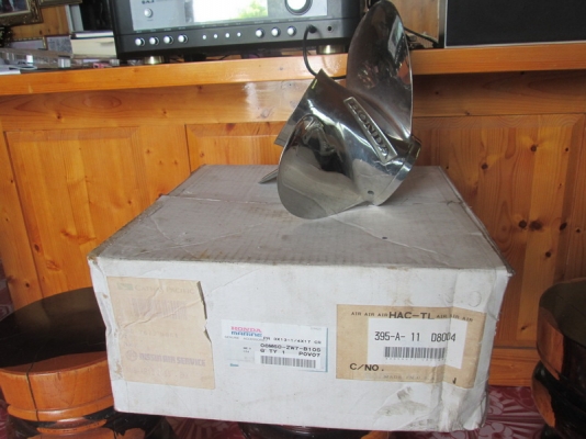 ขายใบจักรเรือ HONDA 70-90 แรง