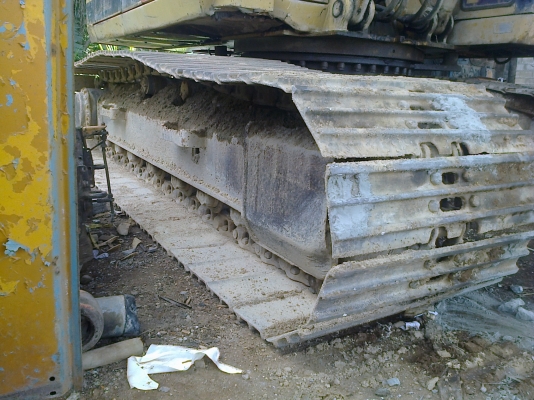 แบคโฮ CAT E200B รถสวยดีใช้ได้ สภาพดีพร้อมใช้ แบคโฮ CAT E200B รถสวยดีใช้ได้ สภาพดีพร้อมใช้