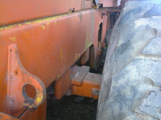 รถตักล้อยางฮิตาชิ LX80 ซุปเปอร์ สีเดิมๆเครื่องเดิม..(ขนาดเท่าKOMATSU 510).. รถตักล้อยางฮิตาชิ LX80 ซุปเปอร์ สีเดิมๆเครื่องเดิม..(ขนาดเท่าKOMATSU 510)..