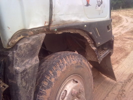 ขายดาวน์ครับ หกล้อดั้มFC 4 J ดั้มสามมิตรสภาพสวยพร้อมใช้