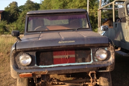 ขายรถ INTERNATIONAL SCOUT 2 คันซื้อ 1แถม1 รถขับเคลื่อน 4WD เครื่องเบนซิน สภาพดีทะเบียนเต็มรถเป็นชื่อ