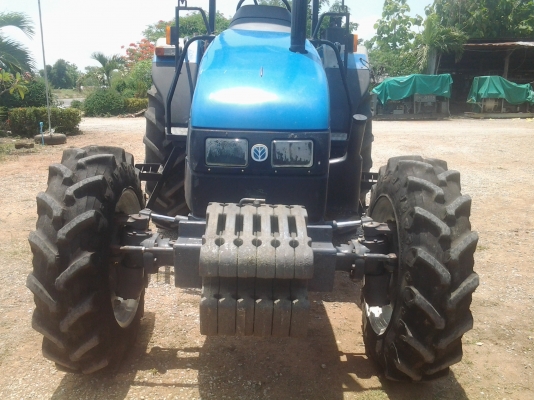 ขายรถไถ Ford New Holland 95  ขับเคลื่อน 4 ล้อ