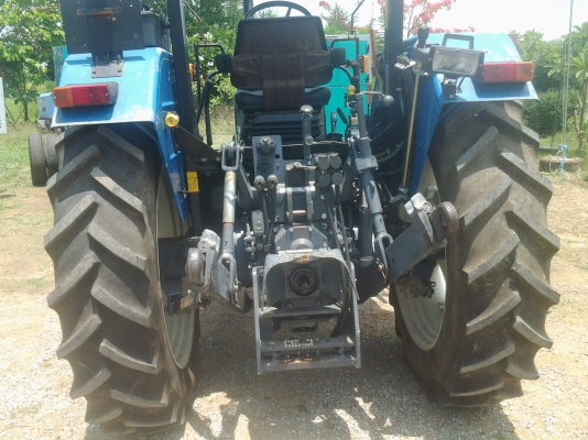 ขายรถไถ Ford New Holland 95  ขับเคลื่อน 4 ล้อ