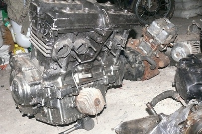 ขายเครื่องyamaha fzr400 โซ่ราวลิ้นขาด (ขายแล้วครับ)