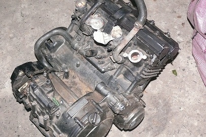 ขายเครื่องyamaha fzr400 โซ่ราวลิ้นขาด (ขายแล้วครับ)