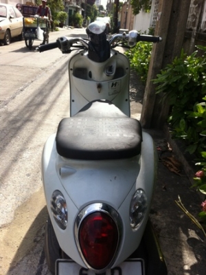 ขาย yamaha fino ปี 50 ภาษีไม่ขาด ขี่กลับบ้านได้เลย