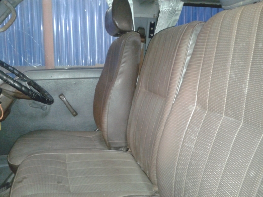 ขายรถตู้ TOYOTA 2800 รถสวยมากๆ พร้อมใช้งานสุดๆ พร้อมโอน