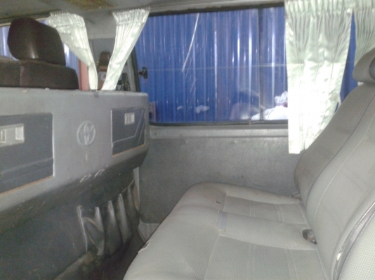 ขายรถตู้ TOYOTA 2800 รถสวยมากๆ พร้อมใช้งานสุดๆ พร้อมโอน