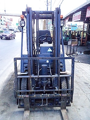 ขายรถยกโคม้สสึ 1.5 ตัน รุ่น15 เครื่องเบนซิน กระบอกคู่ งาเทด้ำ เสาสูง 3 เมตร พวงมาลัยเพาเว่อร์ สีเดิมจากนอก นำเข้าจากญี่ปุ่น ใช้งานได้ทันที ราคา180000 ขอรายละเอียด / รูปถ่ายเพิ่มเติมได้ที่วิวัฒน์ 087-9834888 หรือ www.รถยกสินค้า.com ขายรถยกโคม้สสึ 1.5 ตัน รุ่น15 เครื่องเบนซิน กระบอกคู่ งาเทด้ำ เสาสูง 3 เมตร พวงมาลัยเพาเว่อร์ สีเดิมจากนอก นำเข้าจากญี่ปุ่น ใช้งานได้ทันที ราคา180000 ขอรายละเอียด / รูปถ่ายเพิ่มเติมได้ที่วิวัฒน์ 087-9834888 หรือ www.รถยกสินค้า.com