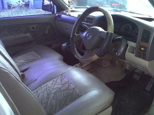 กระบะ นิสสัน ฟรอนเทียร์ หัวเดียว ปี 05 เครื่อง 2.7 ไม่มีเวอร์ค่ะ กระบะ นิสสัน ฟรอนเทียร์ หัวเดียว ปี 05 เครื่อง 2.7 ไม่มีเวอร์ค่ะ