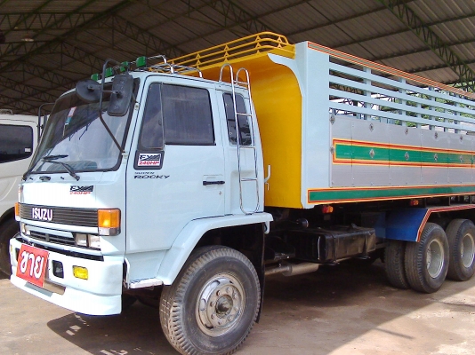 10ล้อ ดั้ม ISUZU ROCKY 210