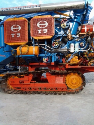 รถเกี่ยวข้าวลดราคาด่วน850000บาท รถเกี่ยวข้าวลดราคาด่วน850000บาท