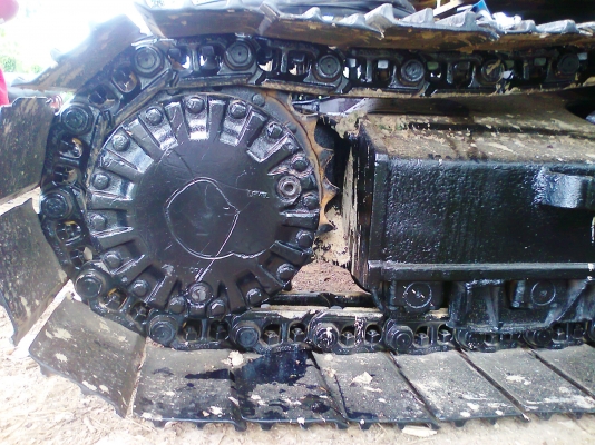 ขาย  รถแบคโฮ CAT320 V2 ระบบไฟฟ้าครบ สวยแจ่มทั้งคัน พร้อมใช้งาน มีทะเบียนครบ นัดส่งมอบลูกค้าวันที่ 28 พค.56.