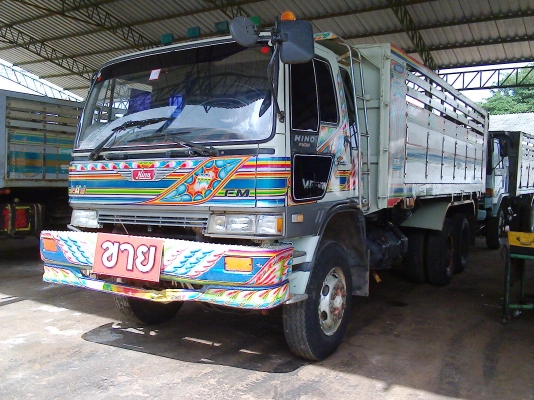10ล้อ ดั้ม HINO fm3m กระบะเนียม