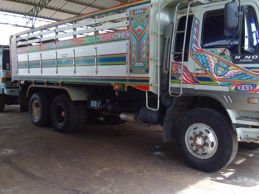 10ล้อ ดั้ม HINO fm3m กระบะเนียม