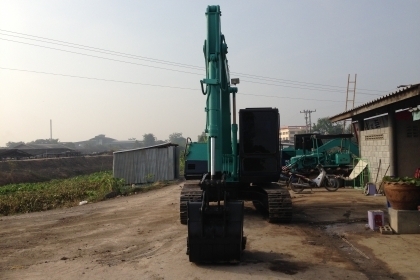 komatsu  pc 100 รุ่น 5 สภาพพร้อมใช้งาน  มีเเอร์พร้อม  เอกสารใบอินวอย