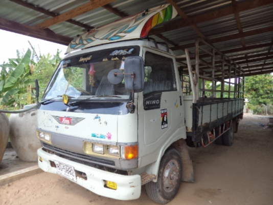 ขายรถ6ล้อฮีโน่FCช่วงยาว5.50เครื่อง120แรง สภาพดีพร้อมใช้งานคับ