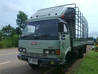 ขาย HINO KM779 เครื่อง WO4D 117 แรงม้า กระยาว 5.50 ม เครื่องดีคัชซีสวย ยางเลเดี้ยน 6 เส้น