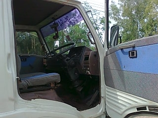 ขาย HINO KM779 เครื่อง WO4D 117 แรงม้า กระยาว 5.50 ม เครื่องดีคัชซีสวย ยางเลเดี้ยน 6 เส้น