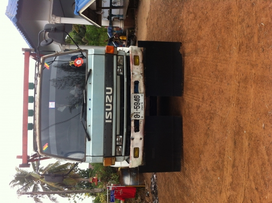 ขายด่วน Isuzu rocky 210