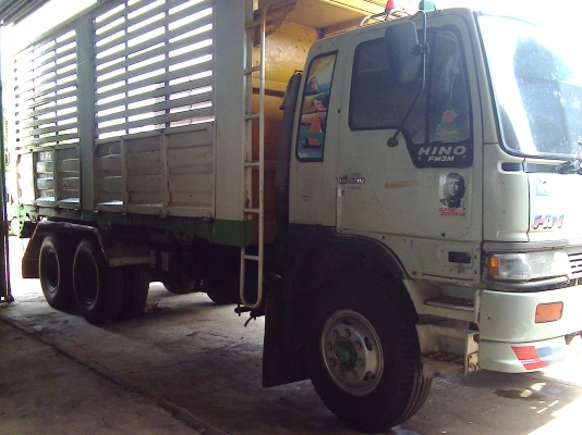 10ล้อ ดั้ม HINO fm3m กระบะดั้มพืชไร่