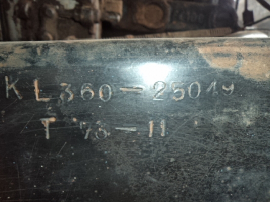 ขายรถ6ล้อฮีโน่หัวคัซซีอุปกรครบทุกชิ้น ราคาถูกๆสภาพเอาไปต่อเติมเสริมแต่งอีกคับ(มีกำไร)