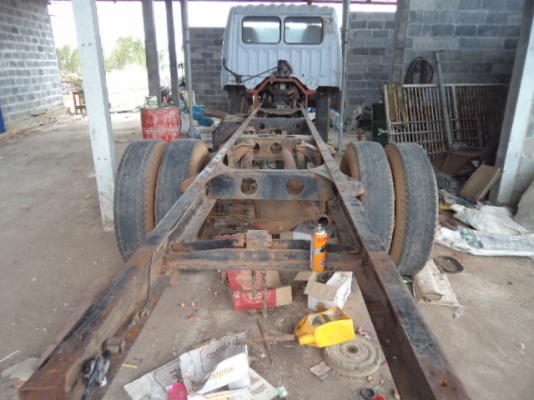 ขายรถ6ล้อฮีโน่หัวคัซซีอุปกรครบทุกชิ้น ราคาถูกๆสภาพเอาไปต่อเติมเสริมแต่งอีกคับ(มีกำไร)