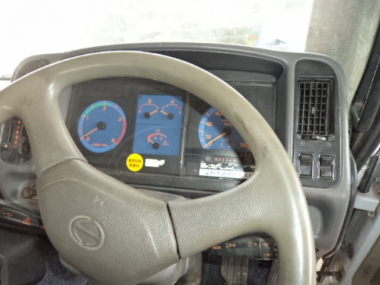 ขายรถ6ล้อฮีโน่หัวคัซซีอุปกรครบทุกชิ้น ราคาถูกๆสภาพเอาไปต่อเติมเสริมแต่งอีกคับ(มีกำไร)