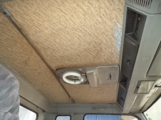 ขายรถ6ล้อฮีโน่หัวคัซซีอุปกรครบทุกชิ้น ราคาถูกๆสภาพเอาไปต่อเติมเสริมแต่งอีกคับ(มีกำไร)