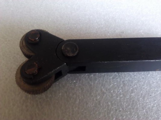 ด้ามมีดกดพิมพ์ลาย ใช้กับเครื่องกลึงเพื่อทำลายที่เหล็ก ด้ามมีดกดพิมพ์ลาย ใช้กับเครื่องกลึงเพื่อทำลายที่เหล็ก