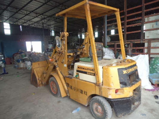 ขายรถตักล้อยางKOMATSU รุ่นSG10 สภาพสวยพร้อมใช้งานคับ