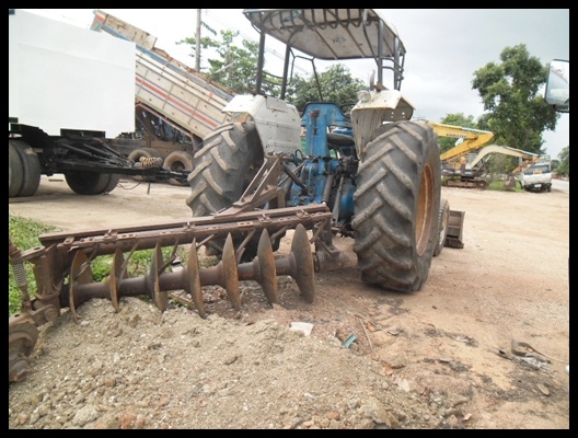 รถไถฟอร์ด 6600 T3 มีอุปกรณ์ 5 ชุด