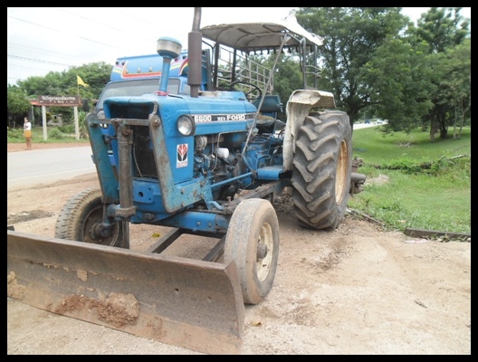 รถไถฟอร์ด 6600 T3 มีอุปกรณ์ 5 ชุด