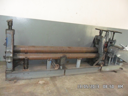 เครื่องม้วนเหล็ก