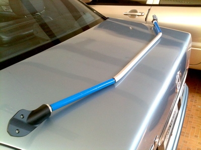 เหล็กค้ำโช็คหน้า Mugen ใส่ ฮอนด้า ซิตี้ 02-05 สภาพดีครับ